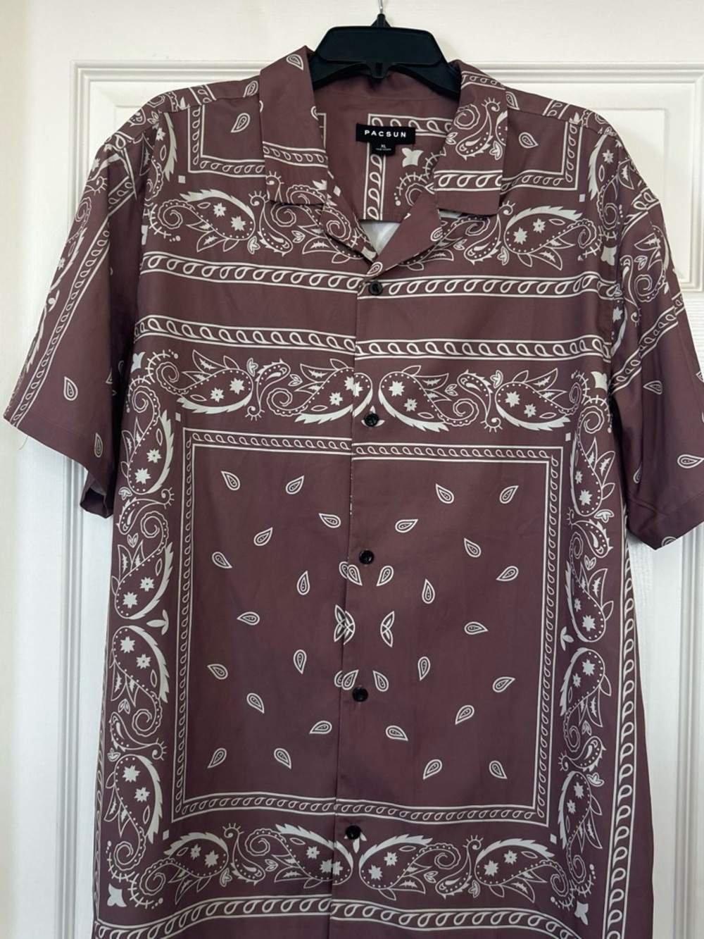 PacSun Brown Short-Sleeve Bandana Print Button-Up Shirt